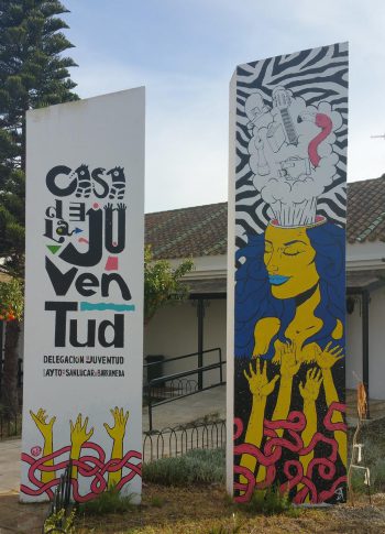 Tótem Casa de la juventud